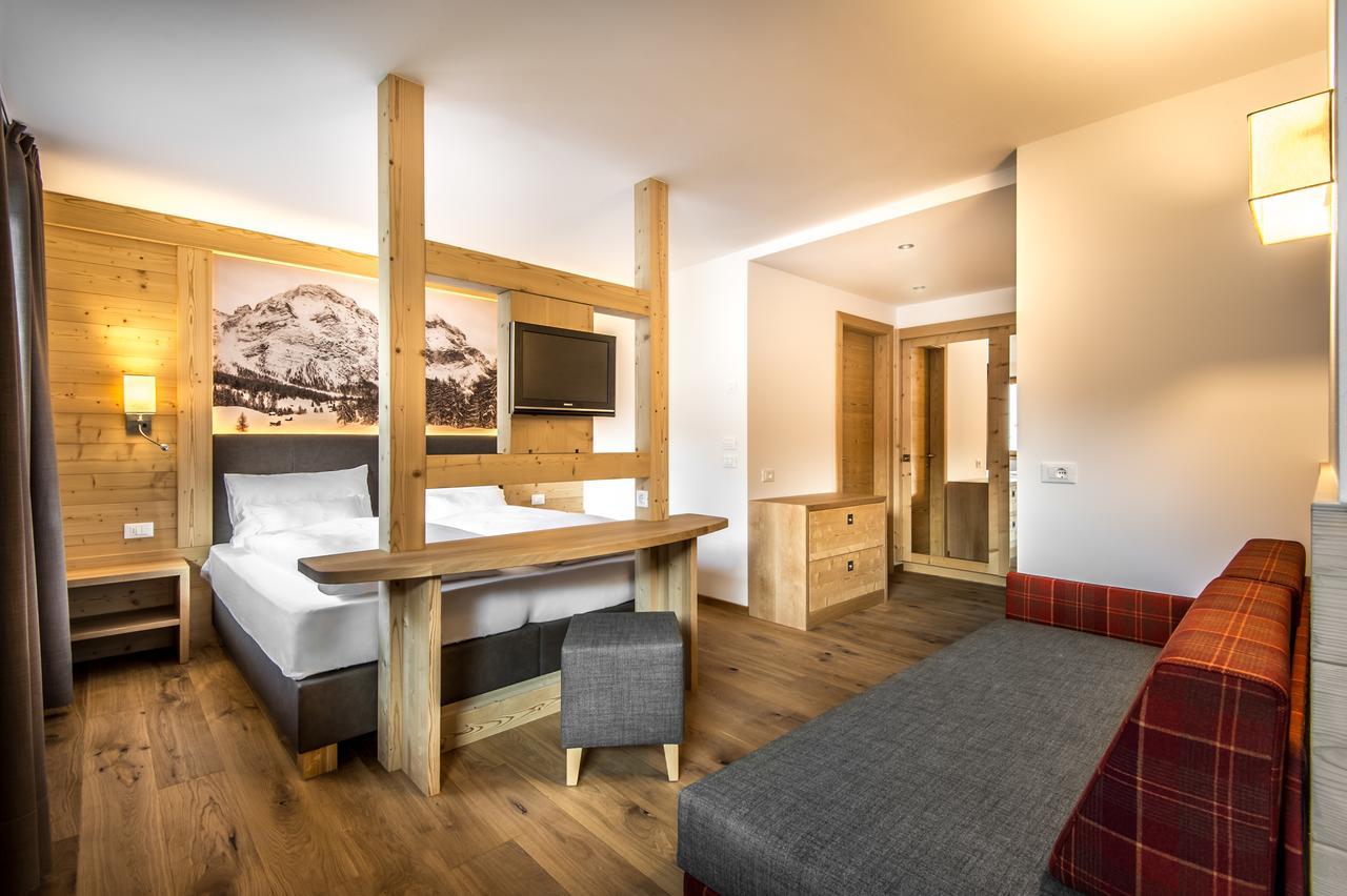 Hotel Garni Larix Colfosco Esterno foto